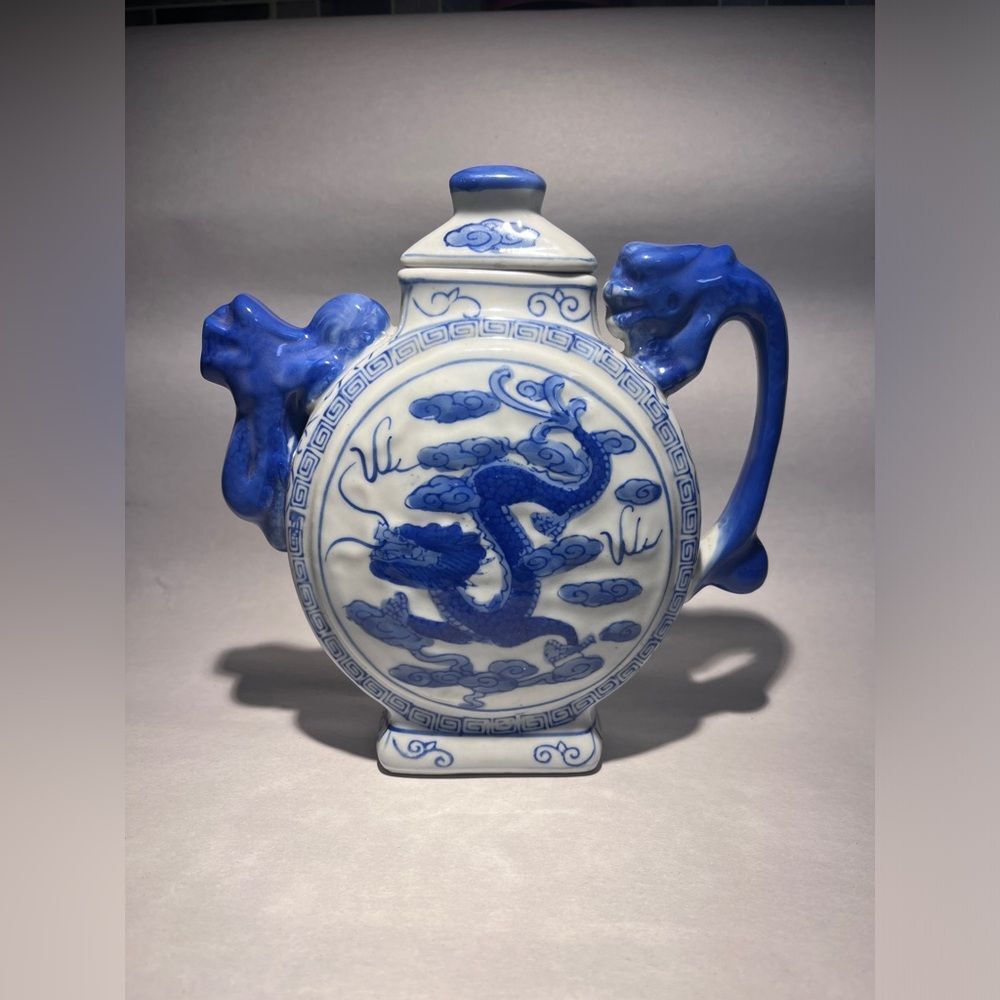 Vtg Dragon Design TeaPot Decorative White Blue Collectible Made In China